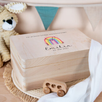 Erinnerungsbox Baby personalisiert "Regenbogen Vintage"