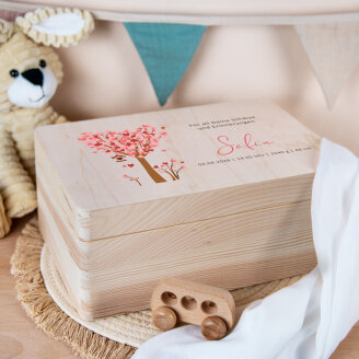 Erinnerungsbox Baby personalisiert "Baum Herzen"